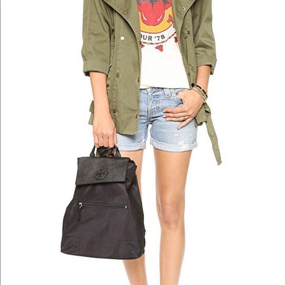True Religion Jayde Denim Shorts - Picture 9 of 9